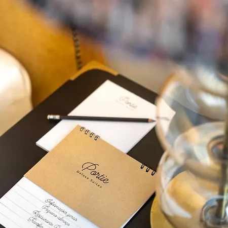 Portie Deluxe By Da'home Porto