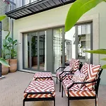 Portie Deluxe By Da'home פורטו